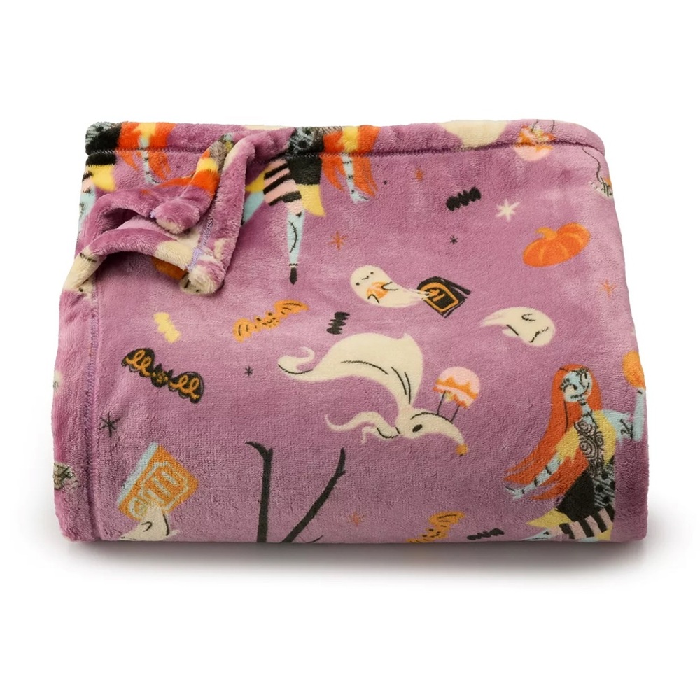 The BIG One Oversized Halloween Throw, The Nightmare Before Christmas, 5ft x 6ft
